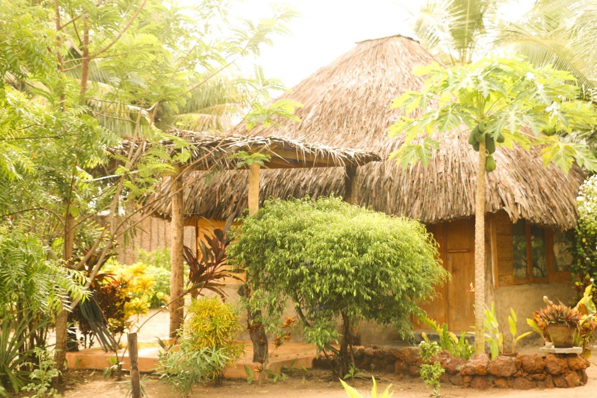 Monsoon Eco Resort - Whisky Point Arugambay Pottuvil Eksteriør bilde